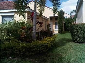 1st image of 715 Stanton Dr