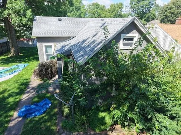 2406 Arlington Ave, Davenport, IA 52803