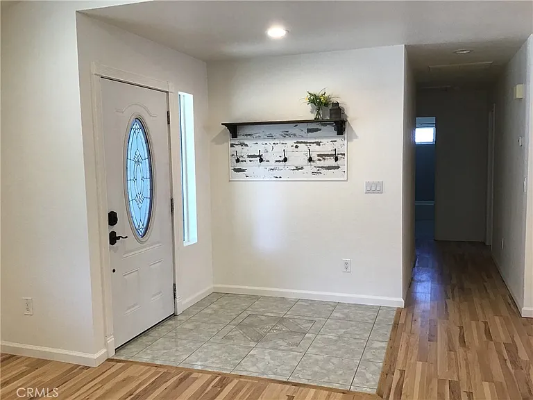 1480 Godell St — Photo 4