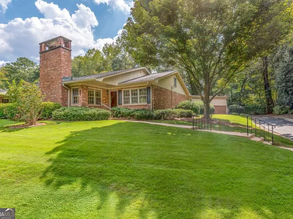 4019 Deerings Dr, Peachtree Corners, GA 30092