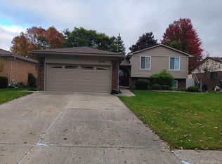 47850 Walden Rd, Macomb, MI 48044