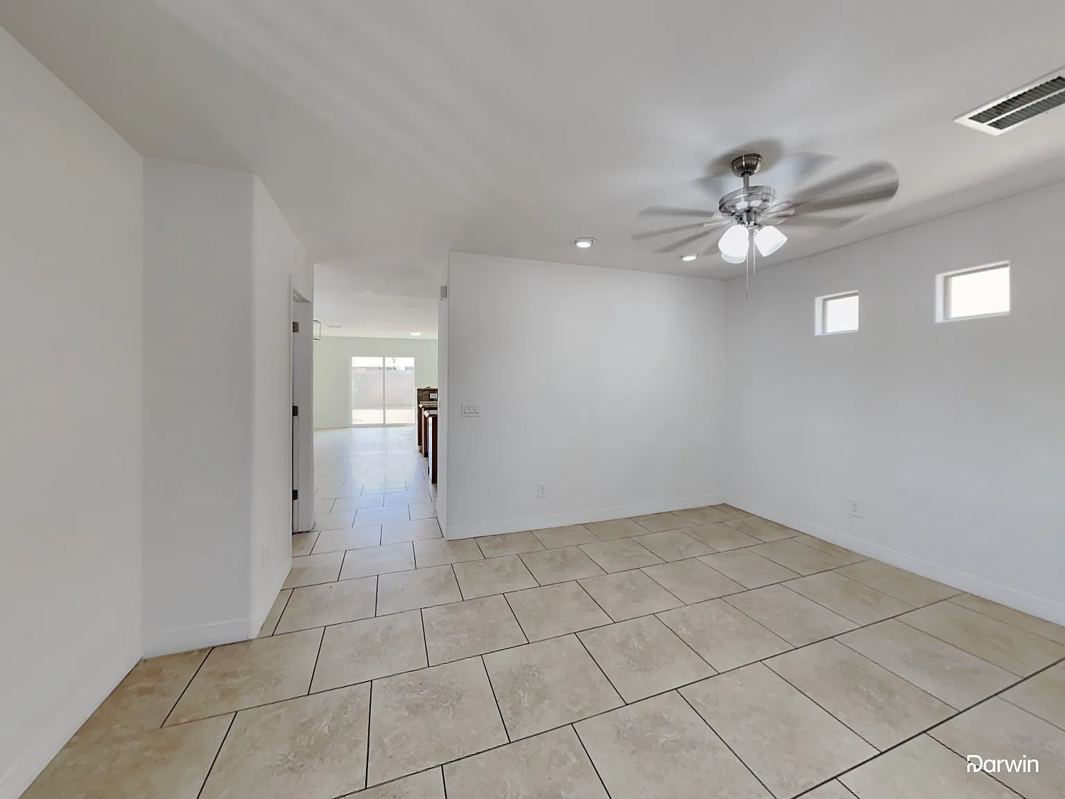 4 bed, 2.5 bath, 2280 sqft, $2,420 — Photo 3