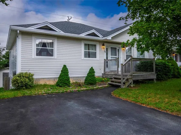 36 Dawsons Run, Conception Bay South, NL A1W3J3