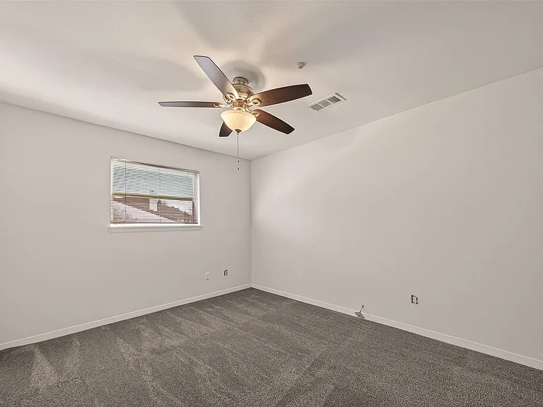 7655 S Braeswood Blvd #47 — Photo 26