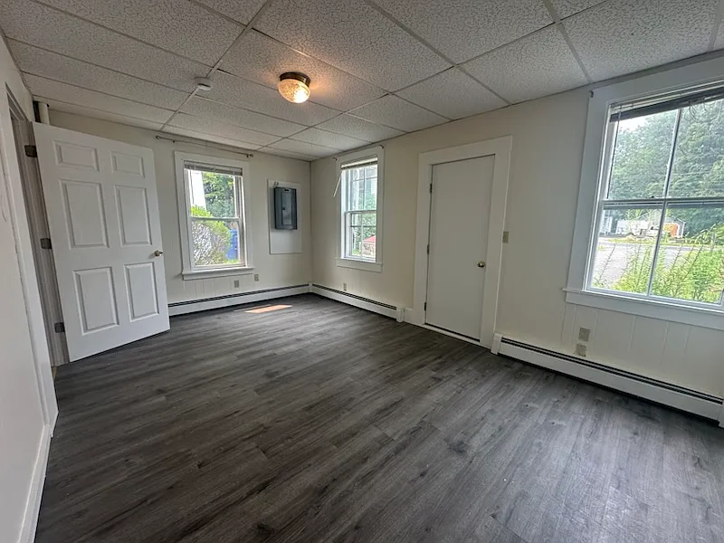4 bed, $3,000 — Photo 4