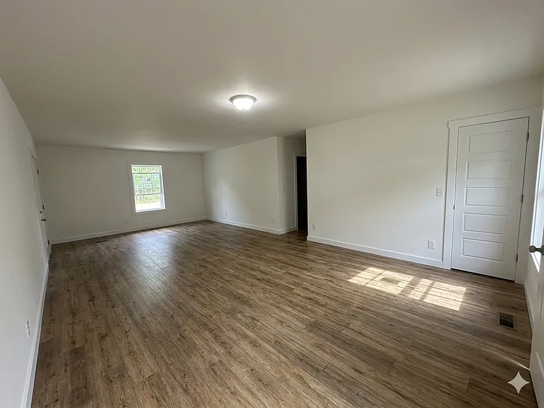 1332 Paden Dr — Photo 16