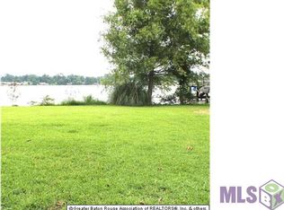 6916 False River, Oscar, LA 70762