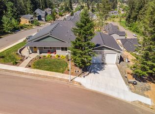 906 Timber St, Sweet Home, OR 97386