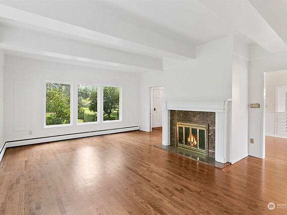 5th image of 11701 Interlaaken Drive SW