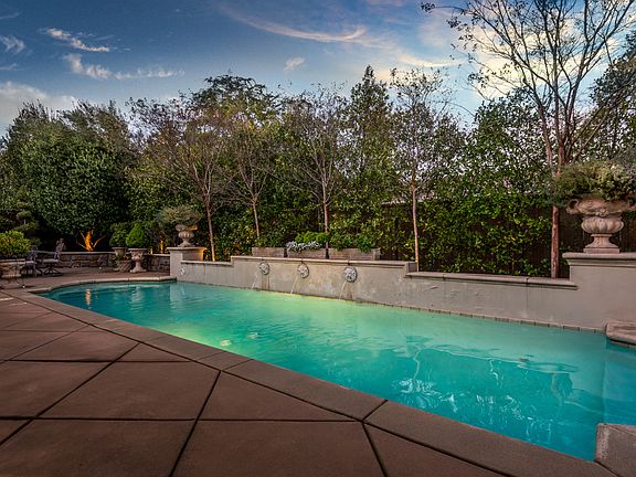 4th image of 1195 Terracina Dr