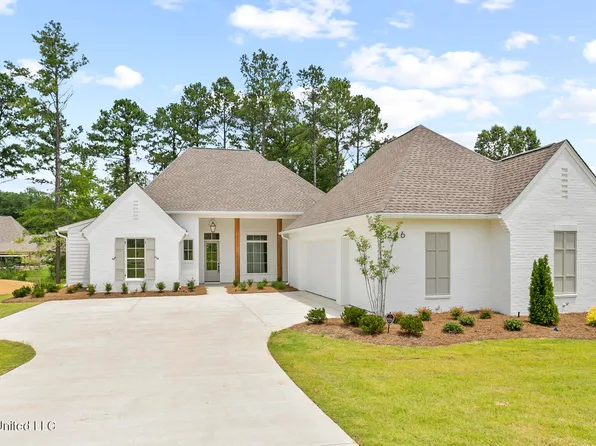 246 Kingswood Pl, Madison, MS 39110