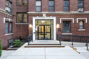 277 Harrison Avenue, #C8