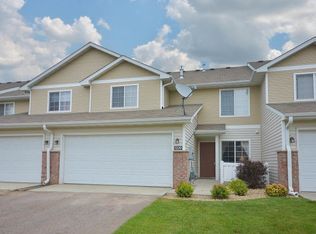 1339 Raintree Ln, Waconia, MN 55387