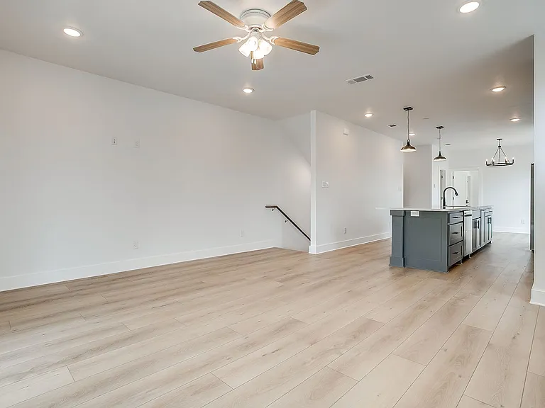 2811 Forest Park Blvd — Photo 14