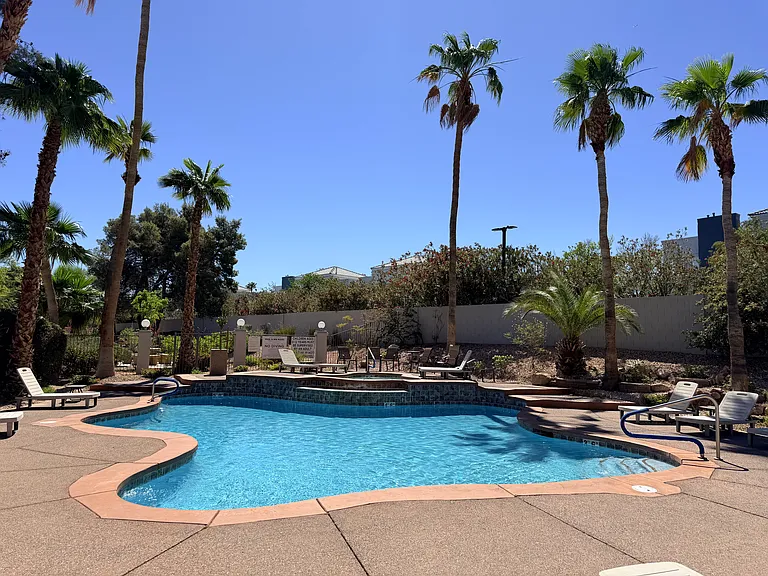 2255 Ramsgate Dr — Photo 11