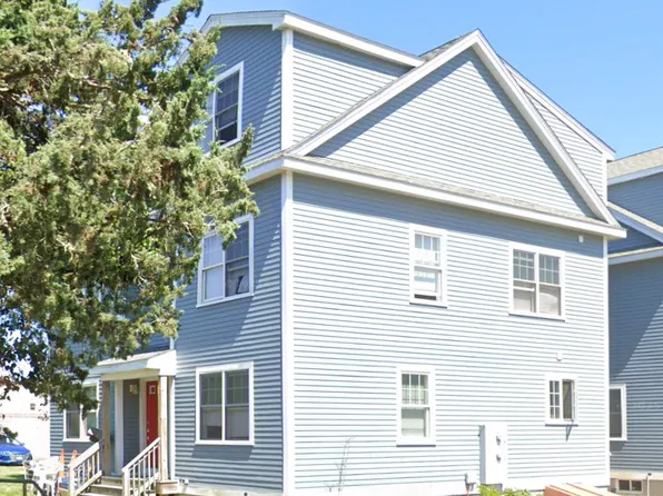133 Division St #2, Dennis Pt, MA 02639