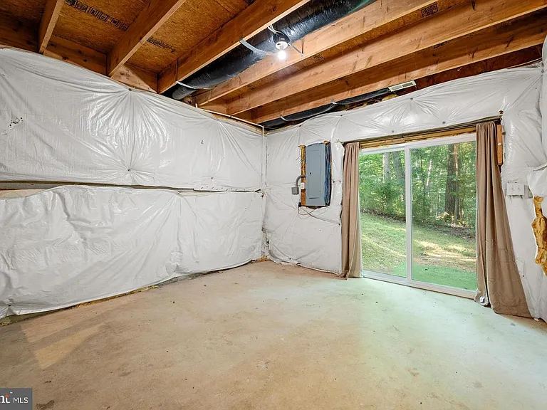 175 Easy Hollow Rd — Photo 22