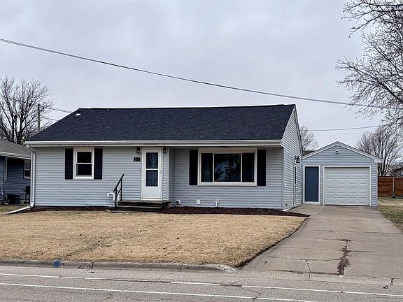 2nd image of 245 Ridge Avenue
