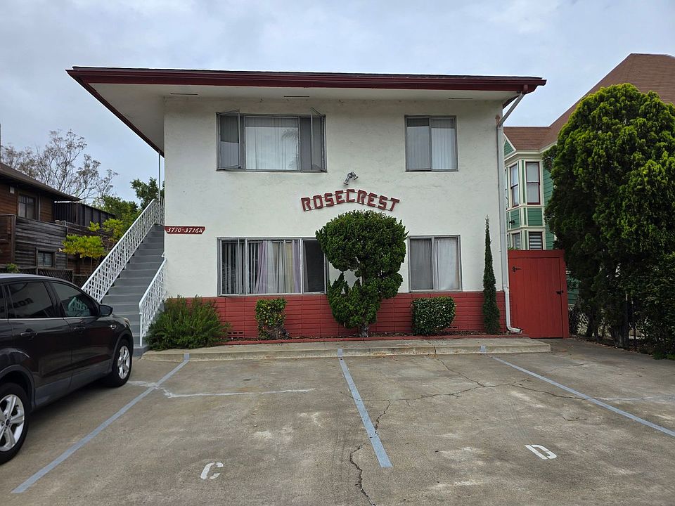 1st image of 3710 1st Ave #3712
