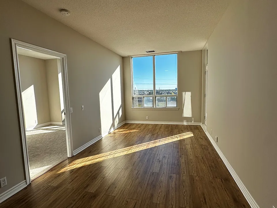 1720 Eglinton Ave E #Penthouse 7
