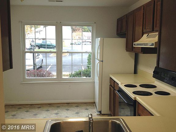 3rd image of 11172 Brunswick Pl