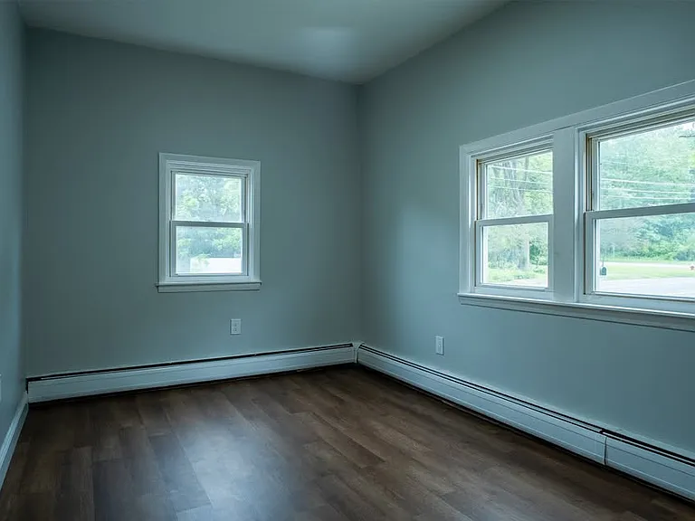 225 Upper Sherman Ave #1 — Photo 8