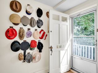 11 Sparks St, Cambridge, MA 02138