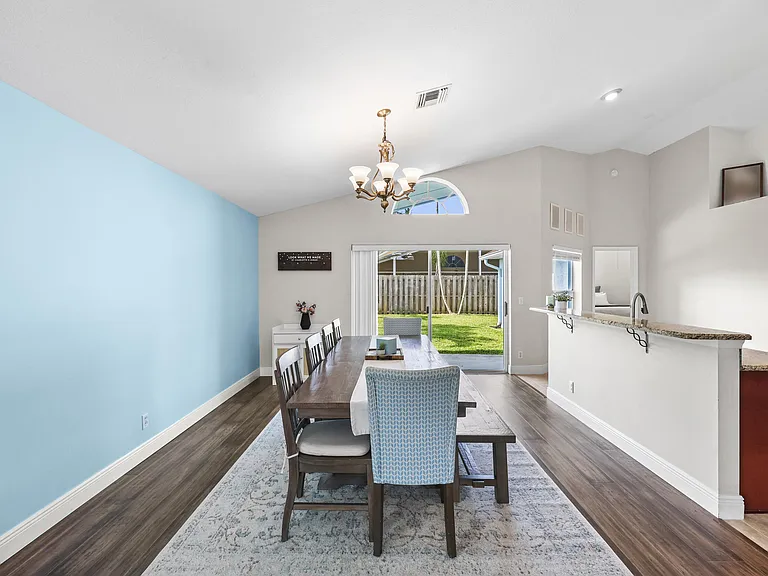 6238 Pompano St — Photo 19