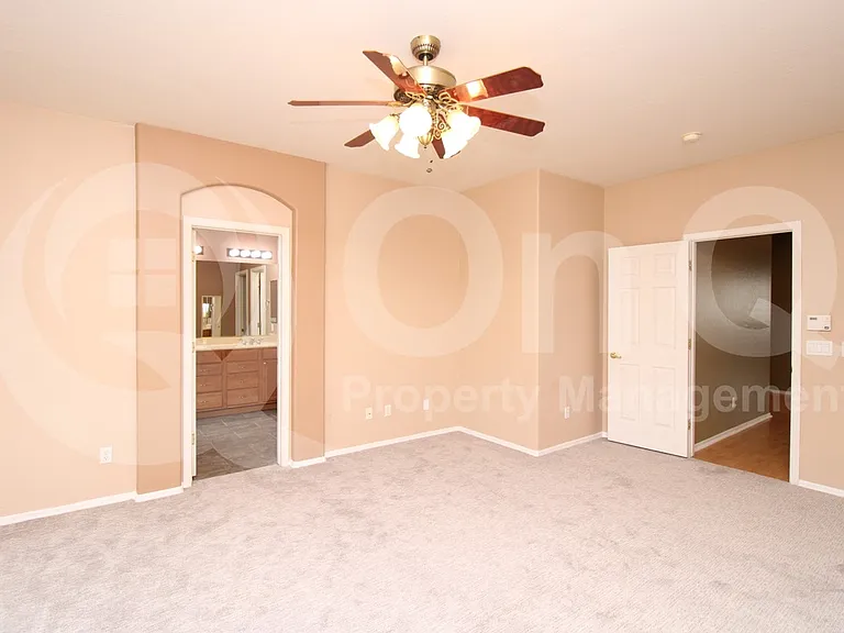 1199 E Browning Pl — Photo 10