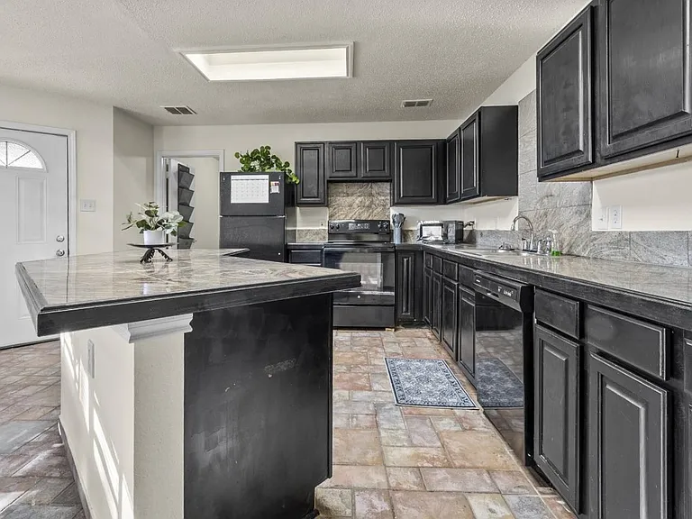7206 Lighthouse Rd — Photo 20