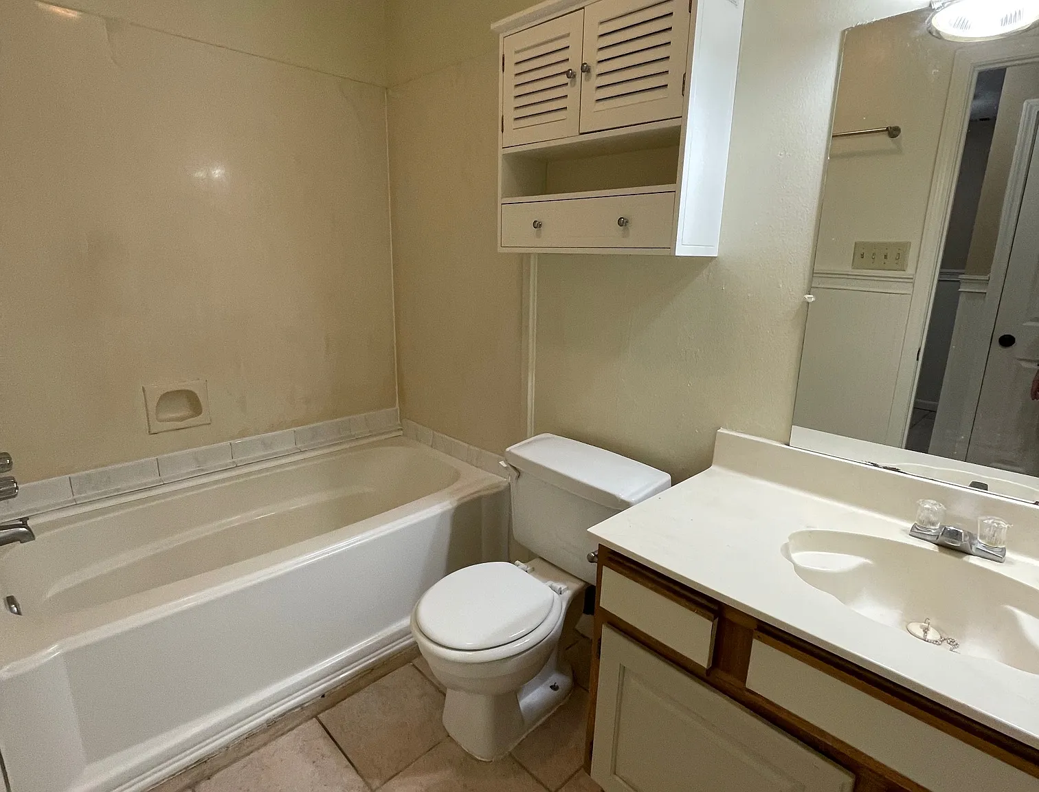 1 bed, 900 sqft, $900 — Photo 3