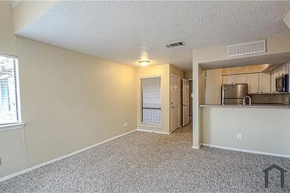 9835 Walnut St #202 — Photo 11
