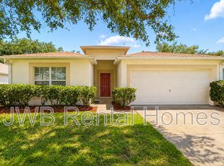 11028 Daimler Ct, Jacksonville, FL 32246