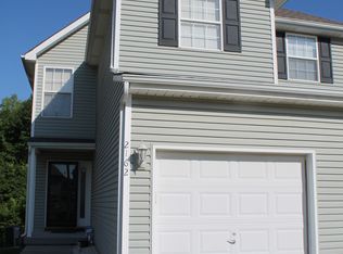 2162 SW Rambling Vine Rd, Lees Summit, MO 64082