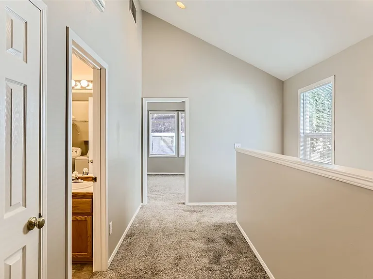 3133 NE 13th Pl — Photo 22