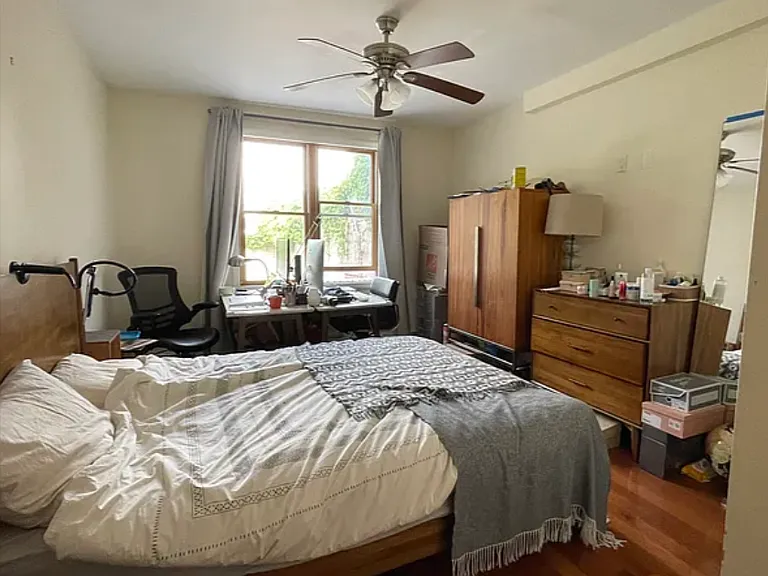 492 Humboldt St #2 — Photo 10