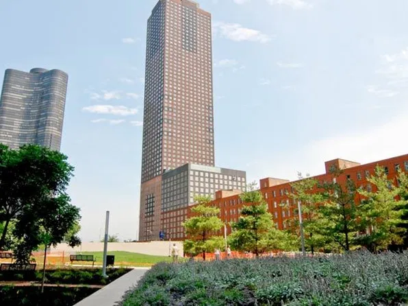 474 N Lake Shore Dr APT 1810, Chicago, IL 60611