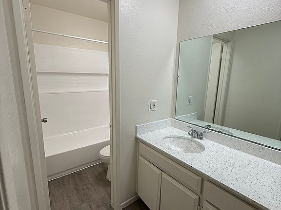 3rd image of 8661 Wilbur Ave #112A