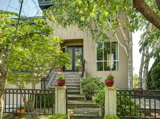 3418 34th Ave SW, Seattle, WA 98126