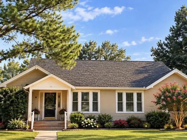724 Hickory St, Colorado City, TX 79512