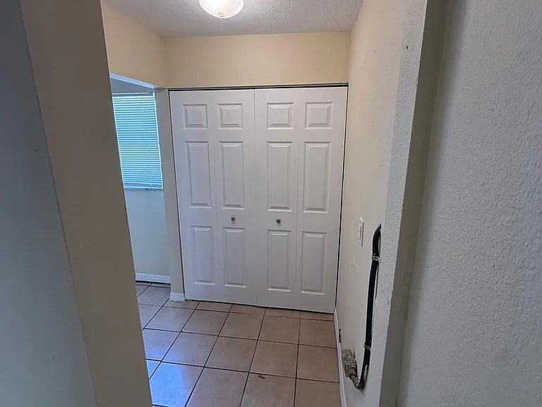 2106 Fiesta Ct — Photo 16