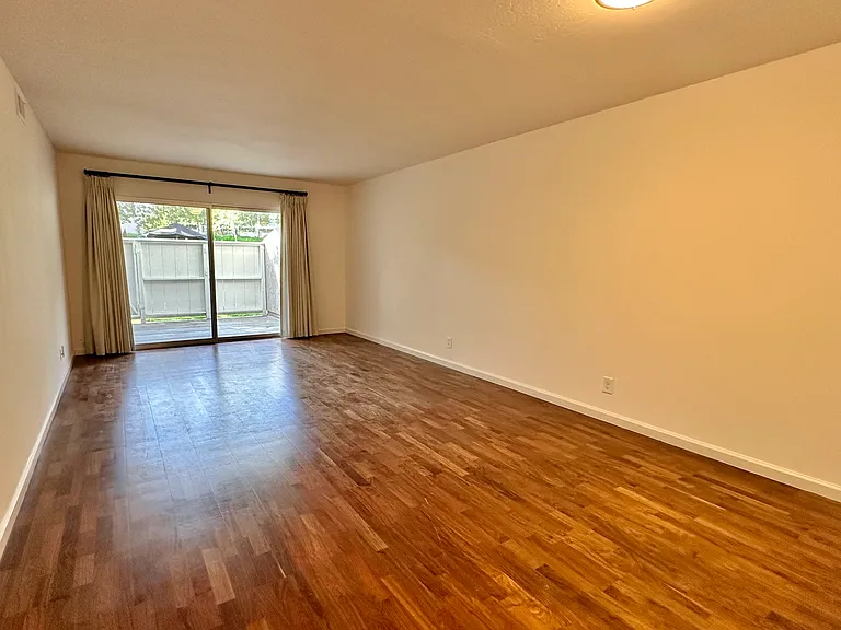 675 Sharon Park Dr #110 — Photo 3