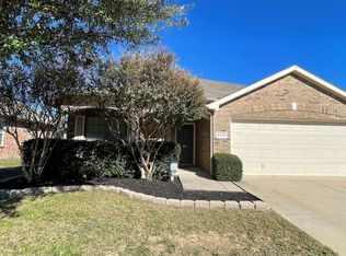 8131 Tierra Del Sol Rd, Arlington, TX 76002