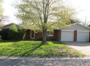 3312 Mary Dr, Maryville, IL