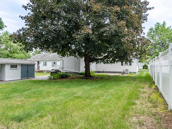 2nd image of 315 Lake Street