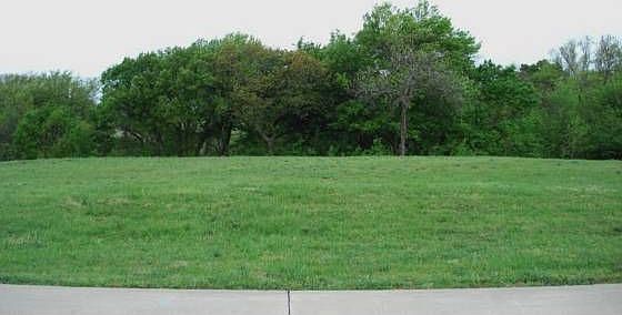 1st image of 409 Creekside Dr