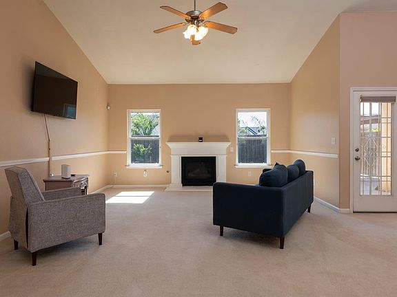 2nd image of 6525 E Raco Ave