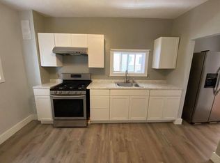 112 Green St FLOOR 1, Lynn, MA 01902