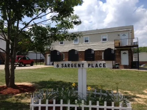 6 Sargent Pl #C Photo 1