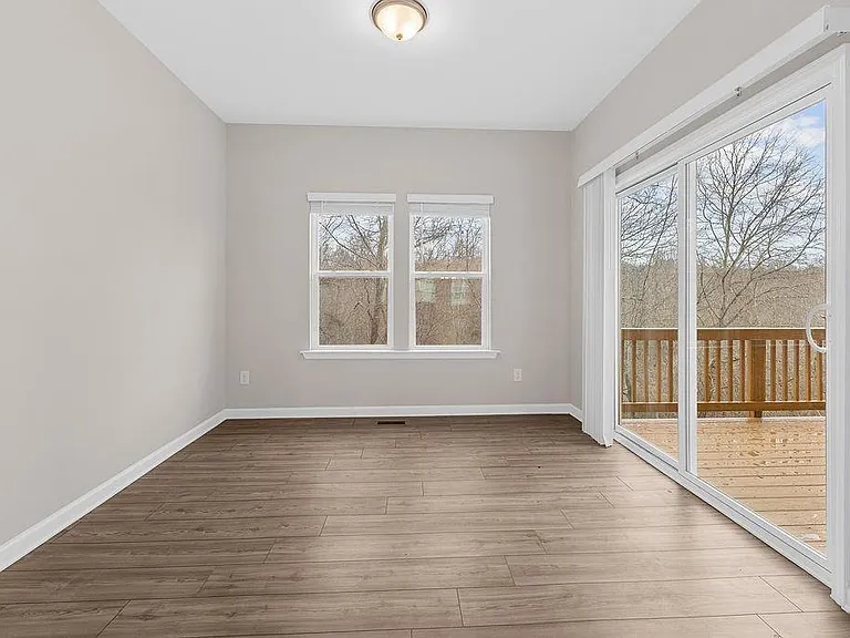 2247 Pink Hawthorn Dr — Photo 17